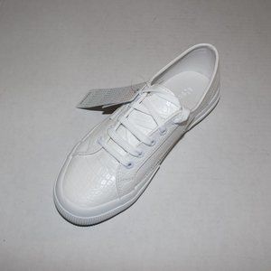 SUPERGA WHITE CROC EMBOSSED SNEAKER Fits size 8